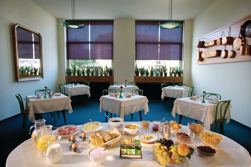 Hotel Ramoverde Borgomanero Ngoại thất bức ảnh